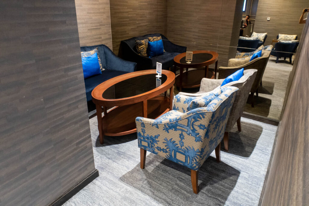 Bangkok Airways Blue Ribbon Club Lounge (Review & Photos)