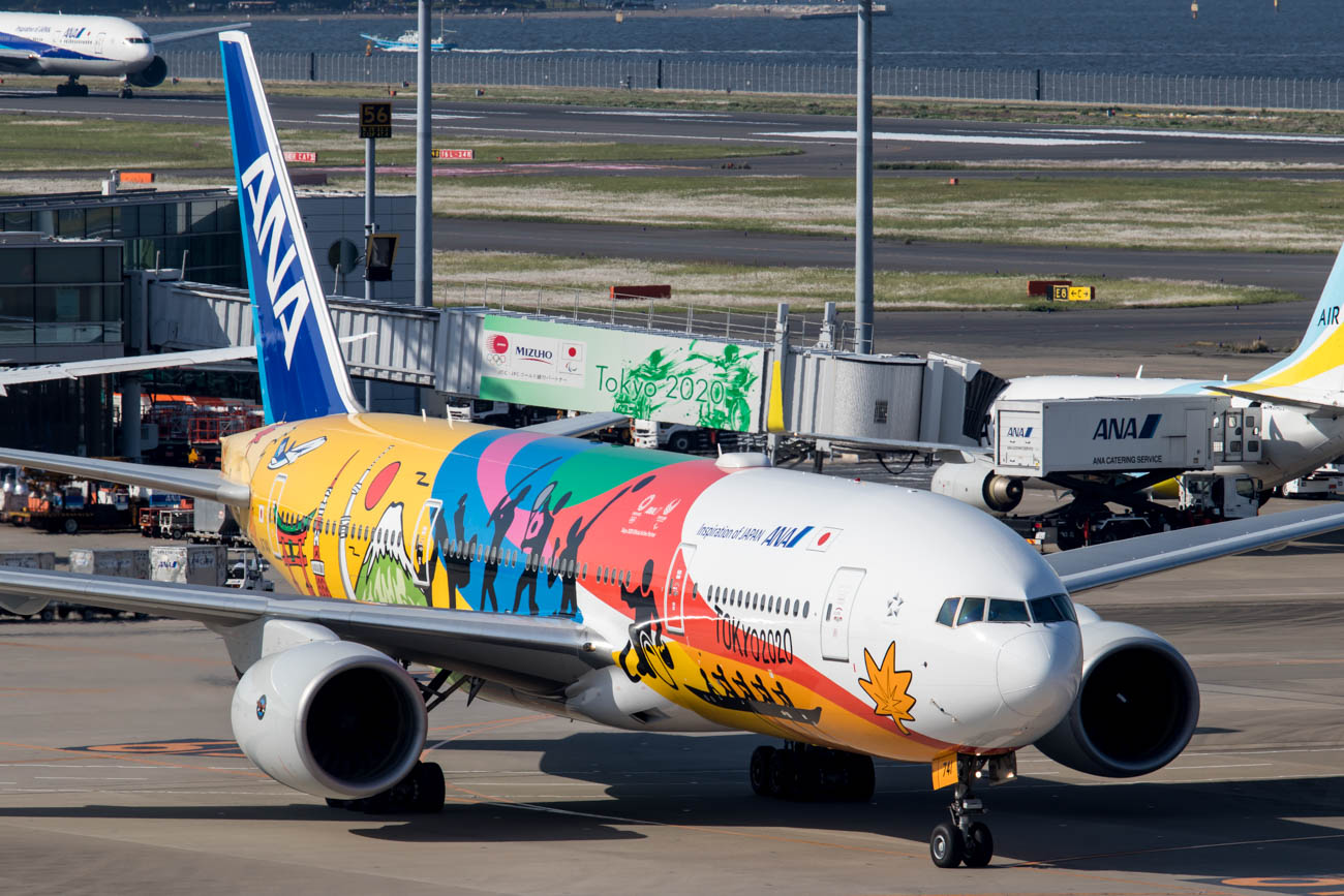 ANA Olympic Livery 777-200