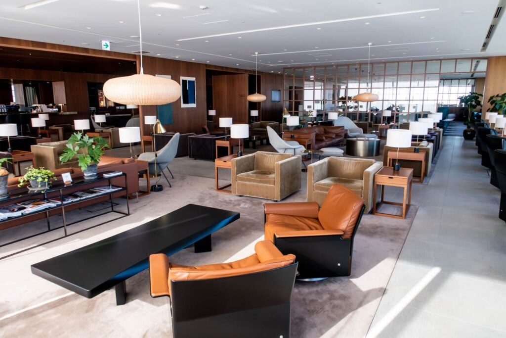 Cathay Pacific Lounge Tokyo Haneda Seating Area