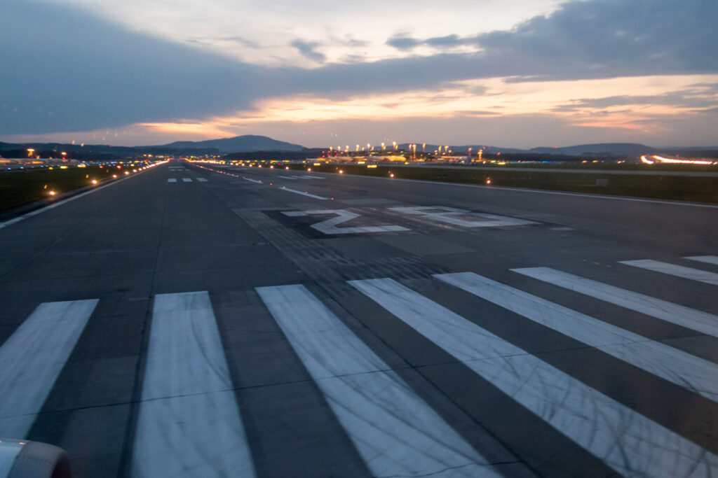 Runway Markings All You Need to Know KN Aviation