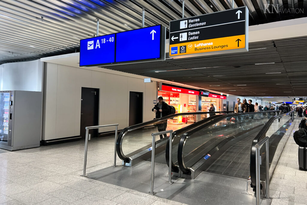 Review Lufthansa Panorama Lounge at Frankfurt Airport KN Aviation