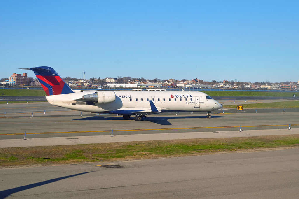 Delta Connection CRJ-200 Phase Out