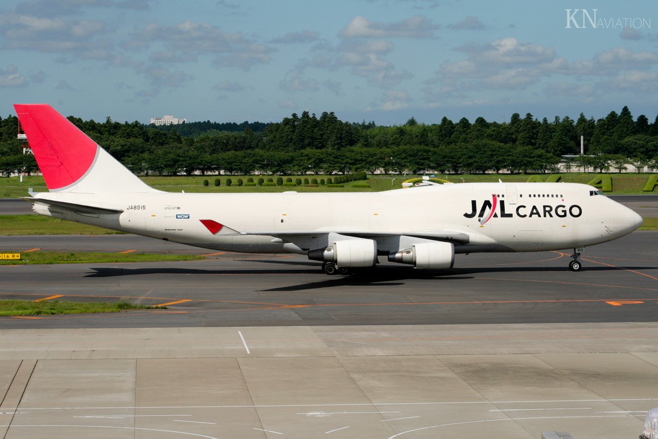 JAL Cargo 747-400BCF
