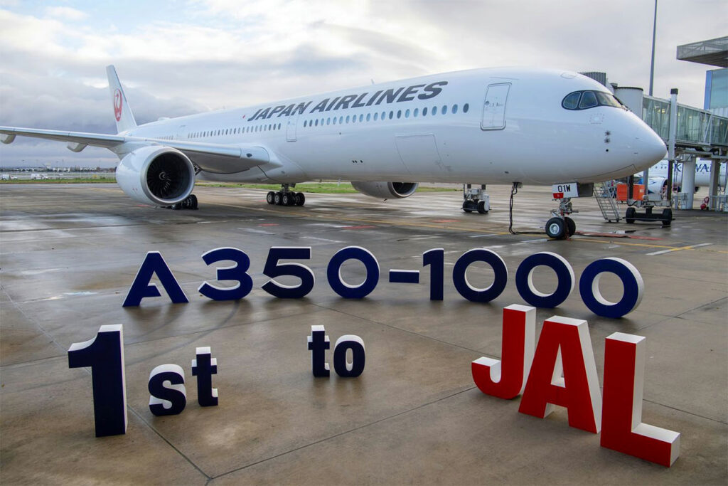 JAL A350-1000 Delivery